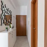 Karla Apartament Makarska