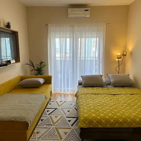 Karla Apartamento Makarska